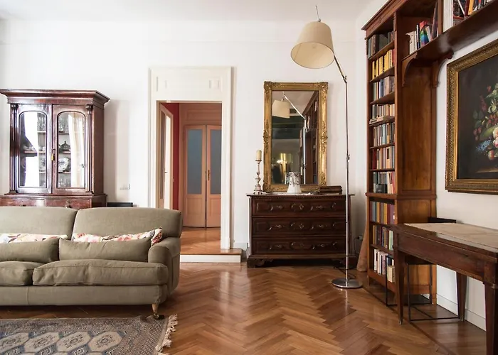 Apartment Sophisticated Near Duomo *